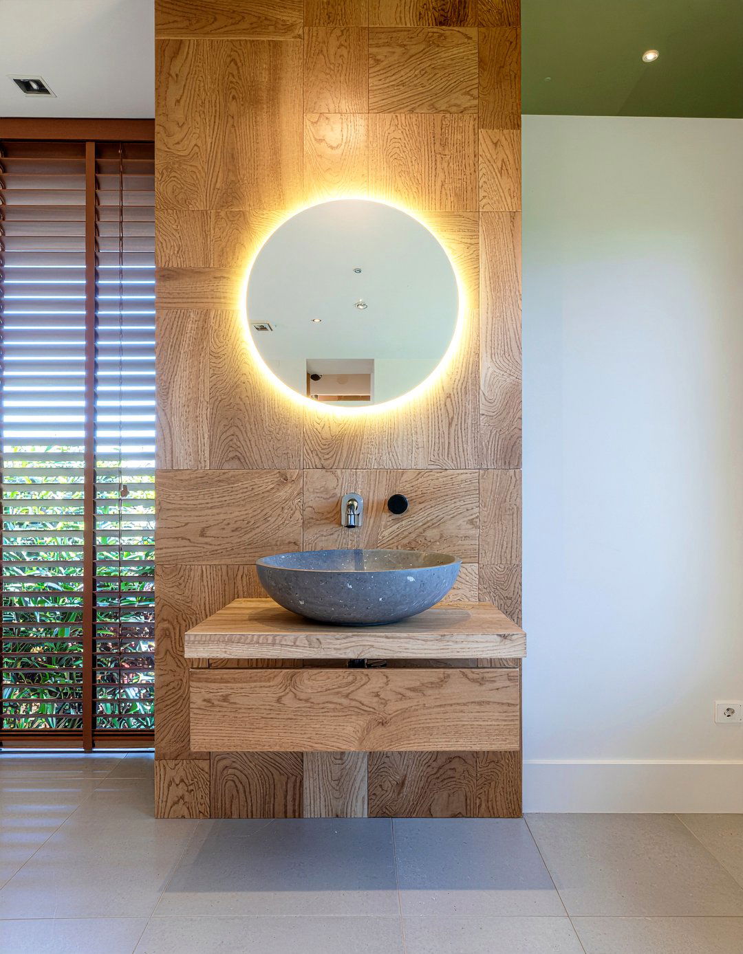 Reeded Wood Bathroom Wall - 30 bathroom millwork ideas