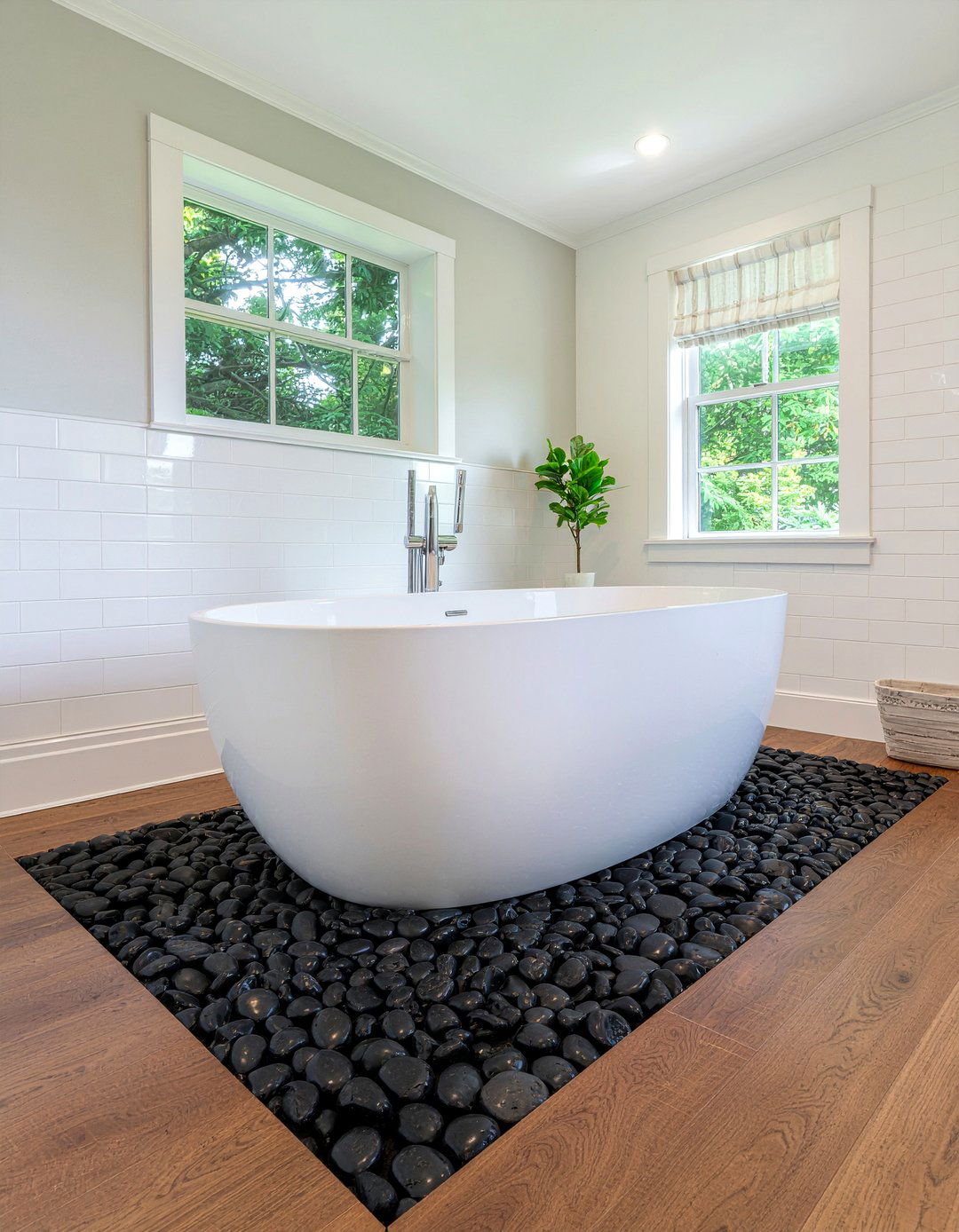 River Rock Under Bathtub - 30 river rock bathroom ideas