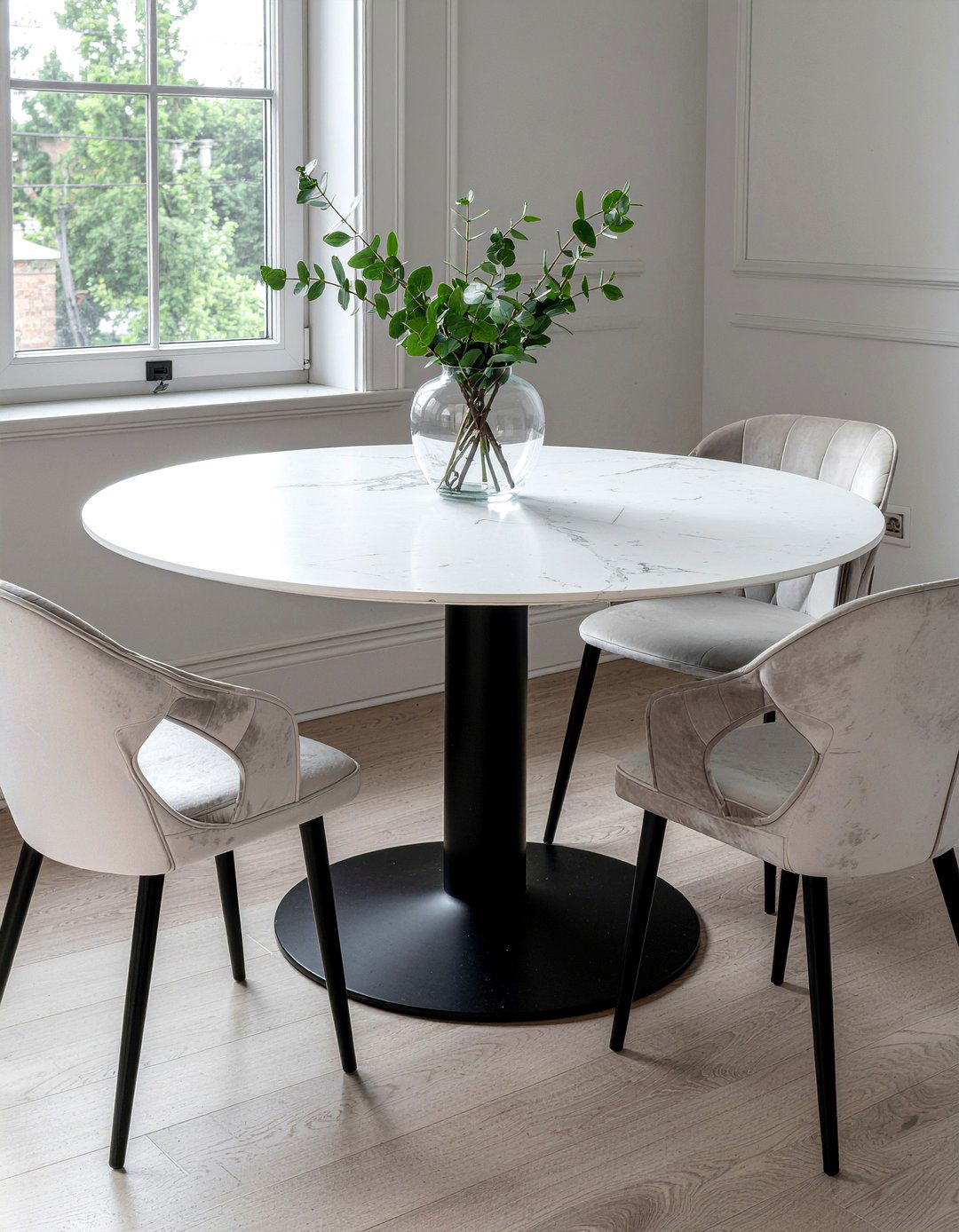 Round Dining Table - 30 dining room essentials
