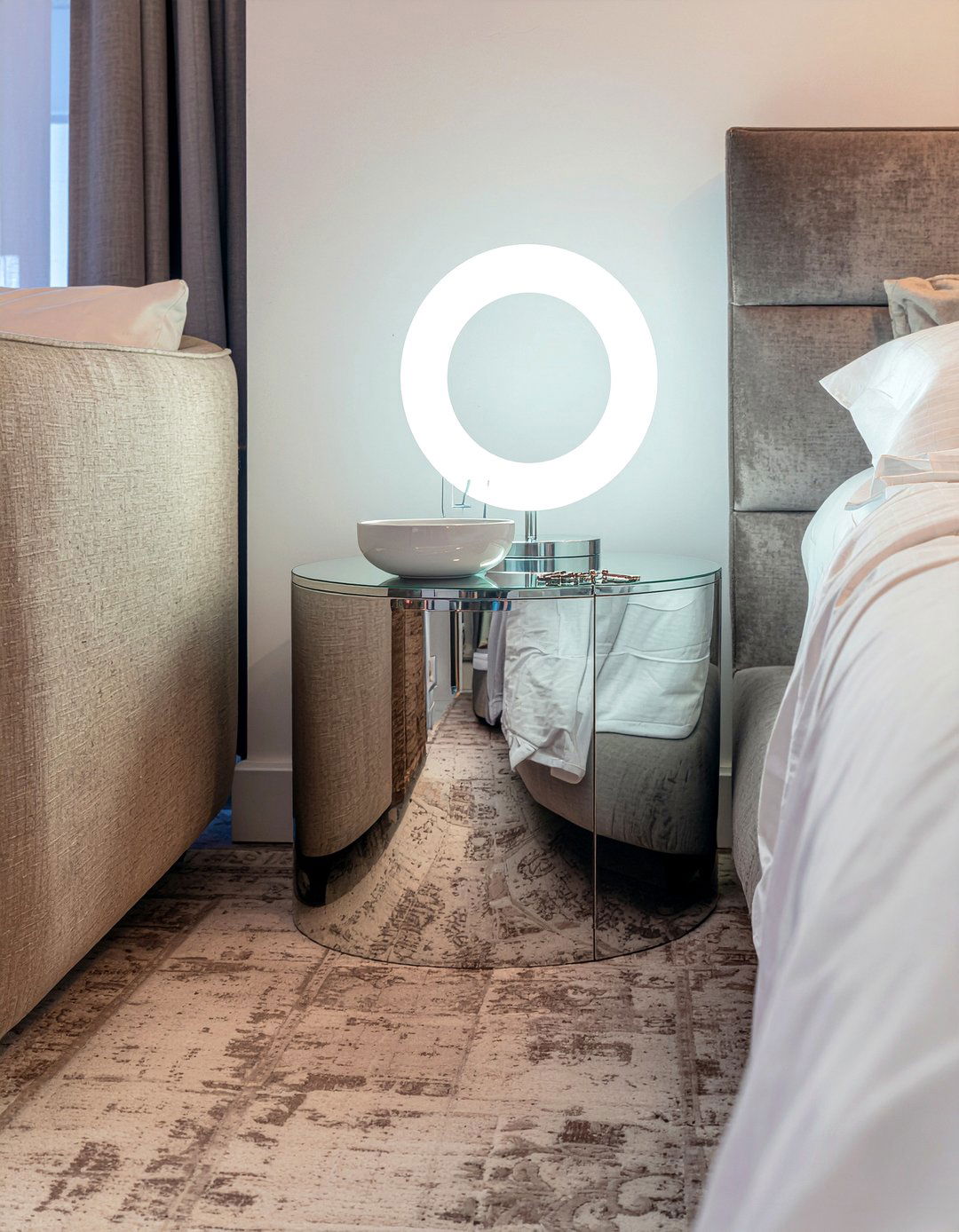 Round Mirrored Nightstand - 30 bedroom mirrored nightstands