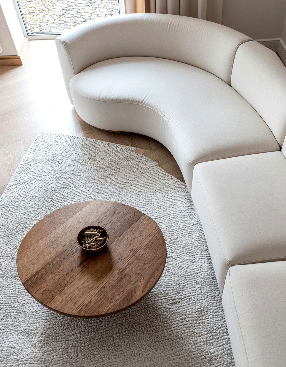 Round Oak Coffee Table - 30 living room oak furniture ideas