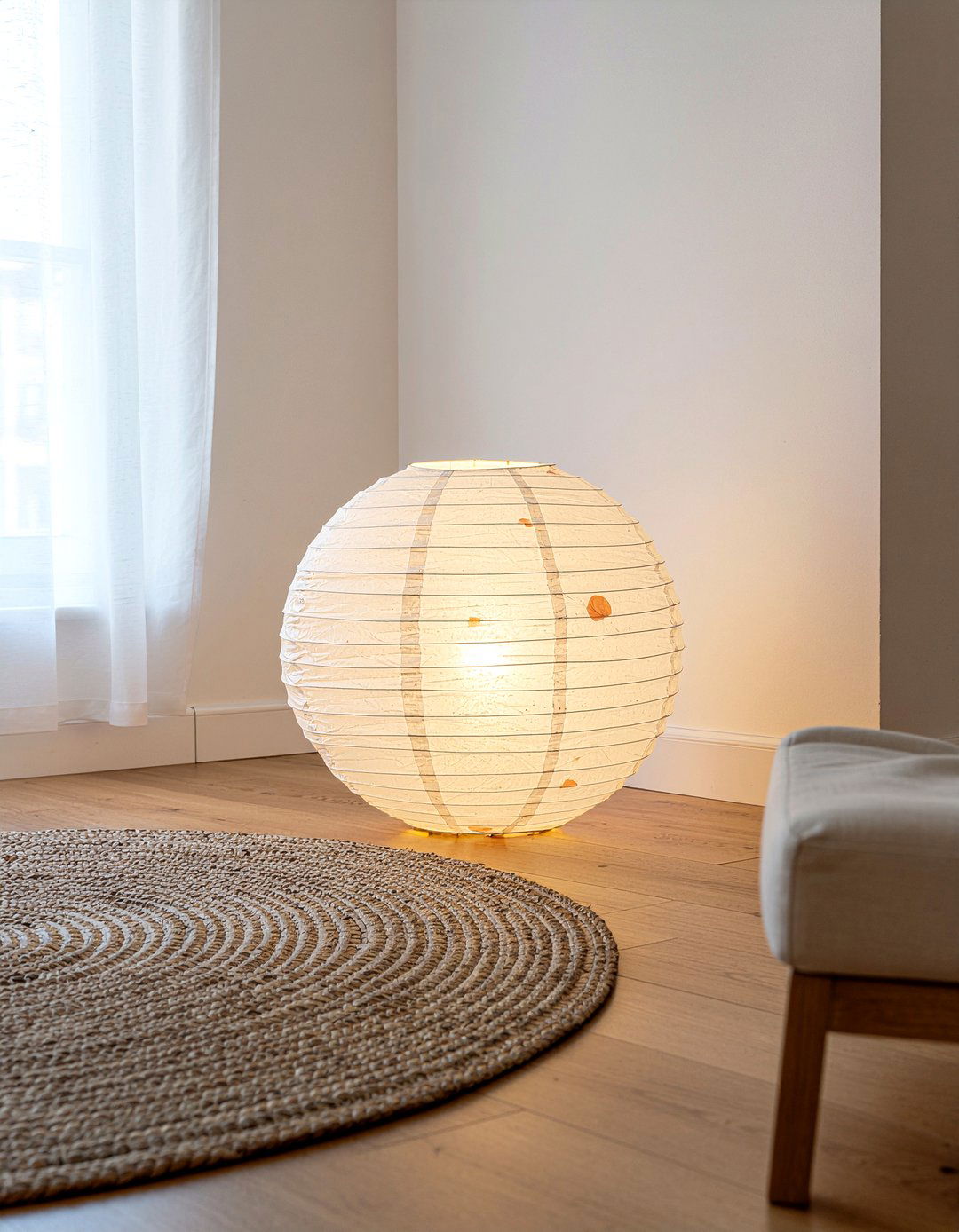 Round Paper Lamp - 30 zen bedroom ideas