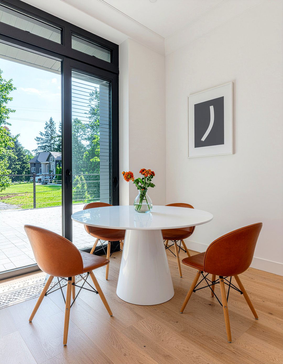 Round dining table for small space