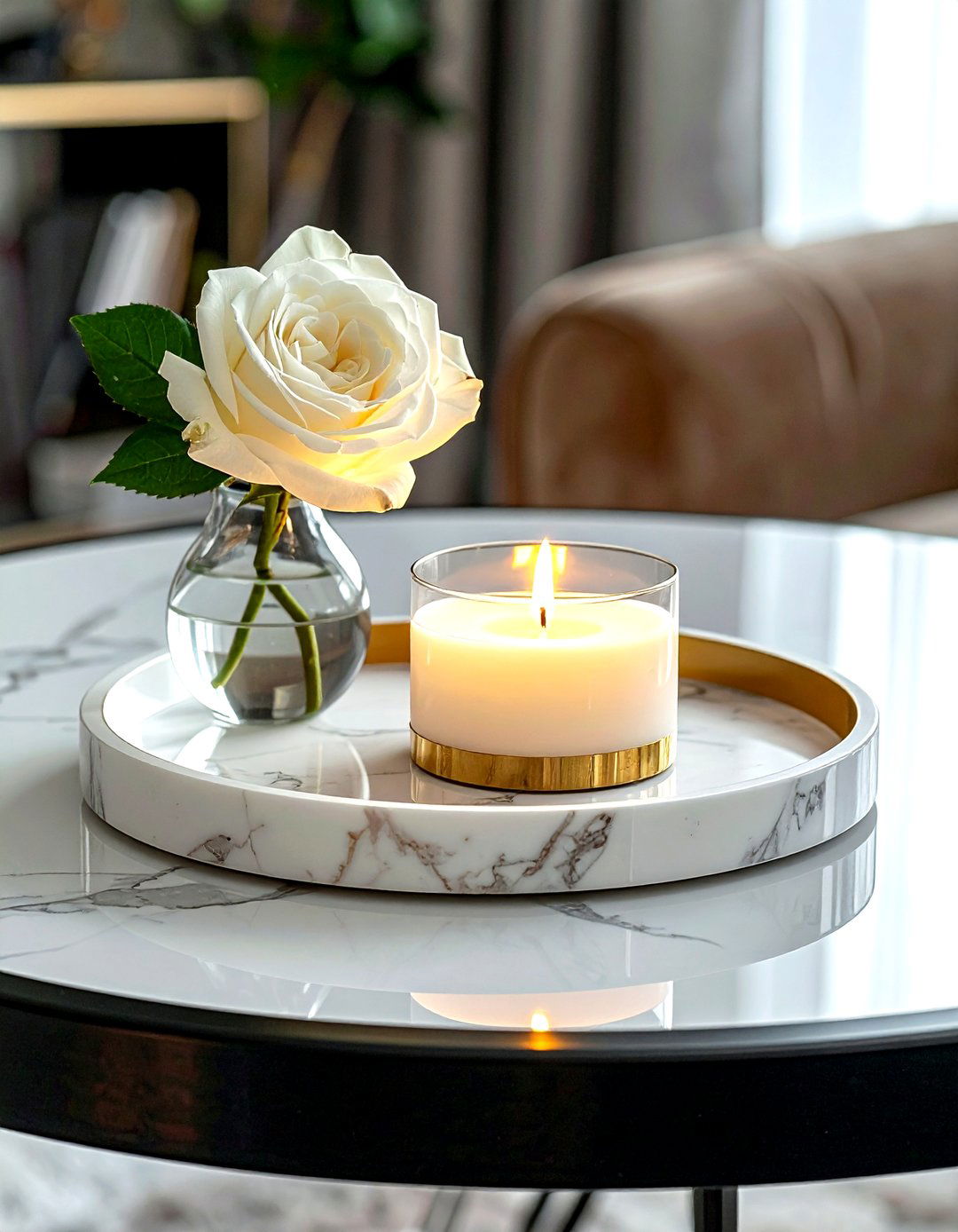 Round marble tray - 30 living room centerpiece ideas