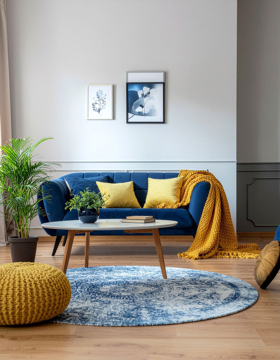 Royal blue and yellow living room - 30 royal blue living room ideas