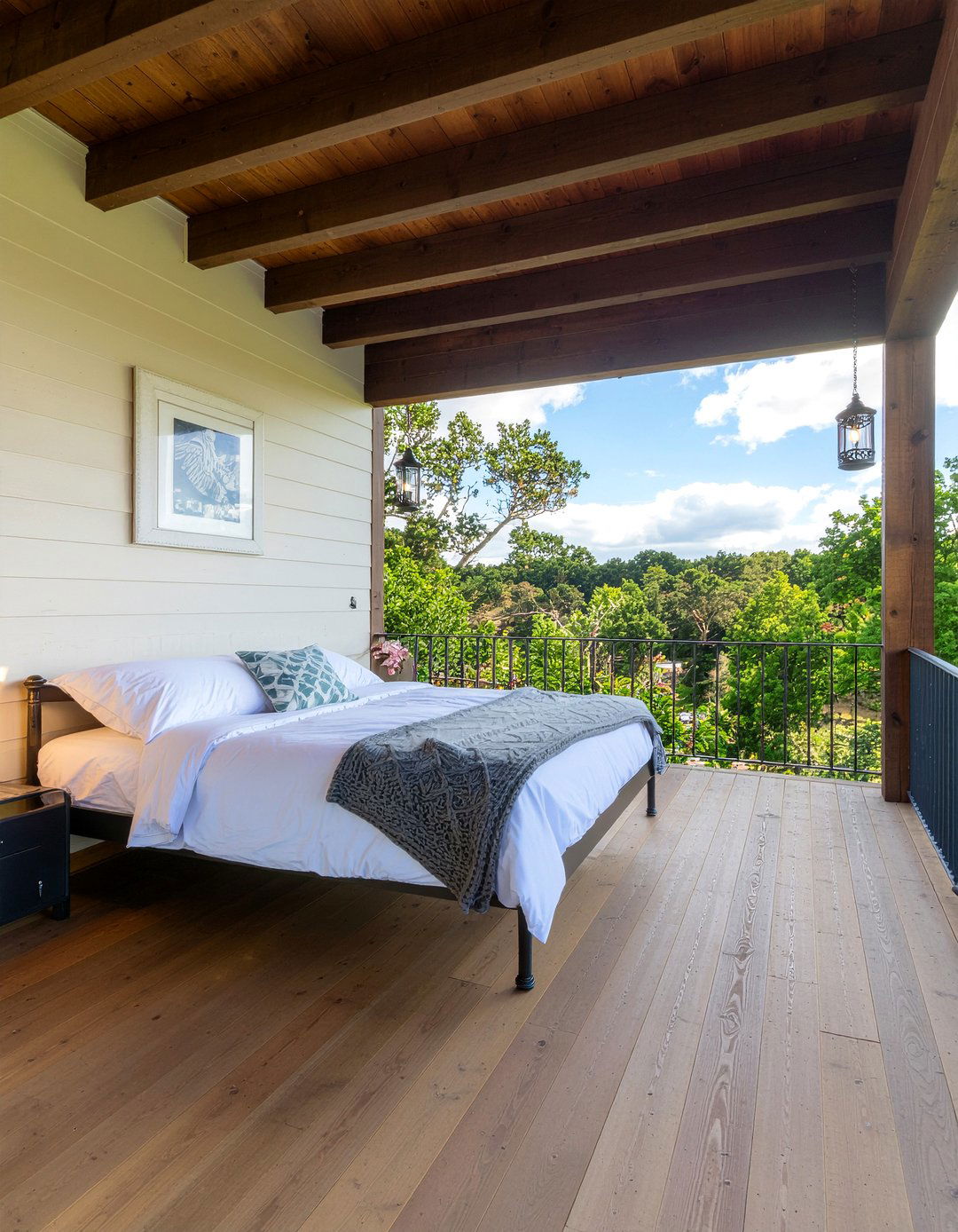 Rustic Bedroom Balcony - 30 bedroom with balcony ideas