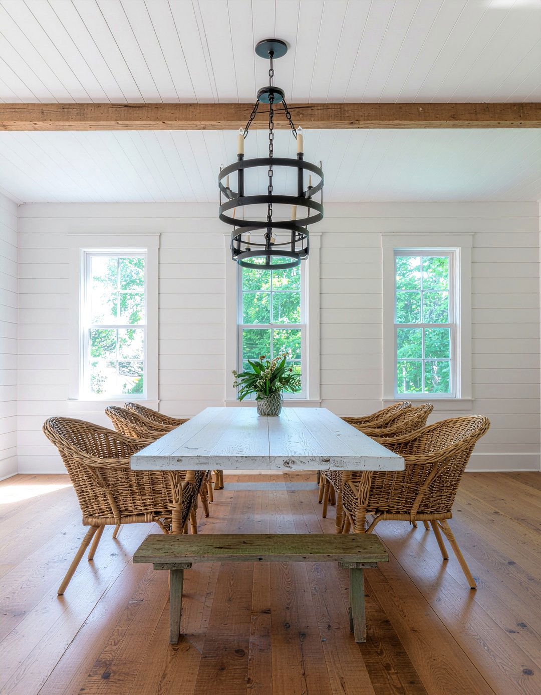 Rustic Farmhouse - 30 Dallas dining room ideas