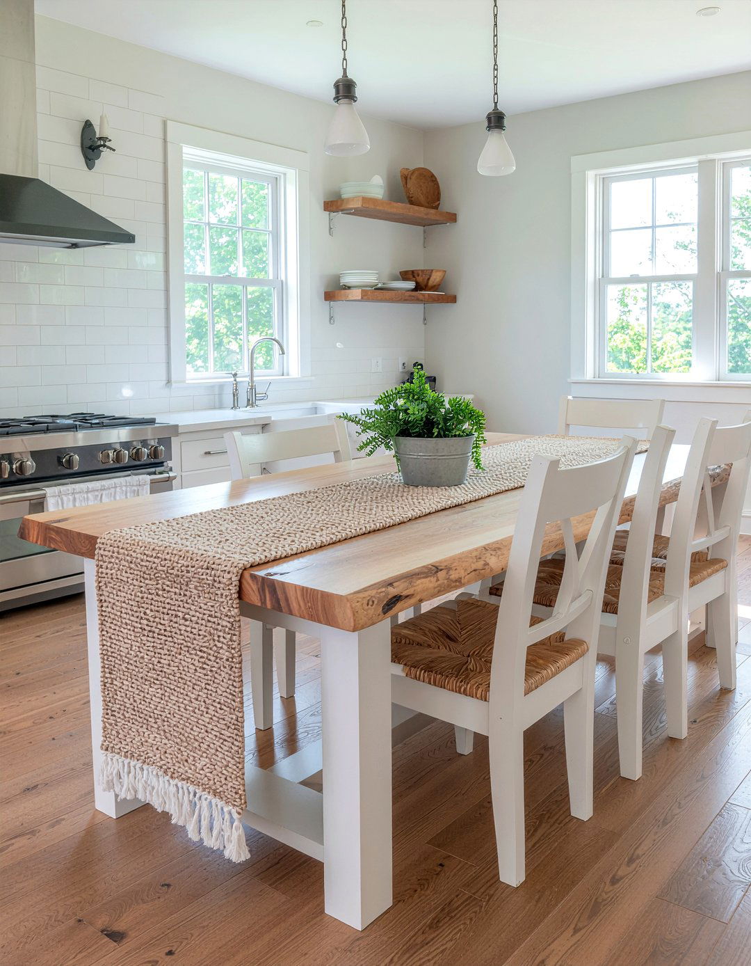 Rustic Wood Table - 30 kitchen nook ideas