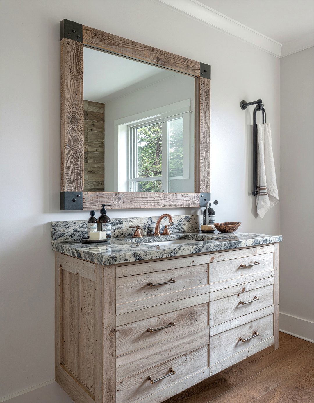 Rustic mirror frame - 30 mountain bathroom ideas