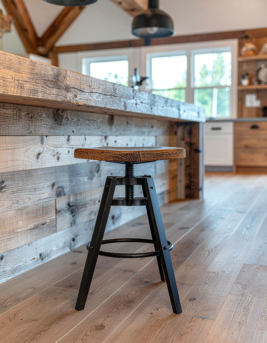 Saddle seat bar stool - 30 kitchen bar stool ideas