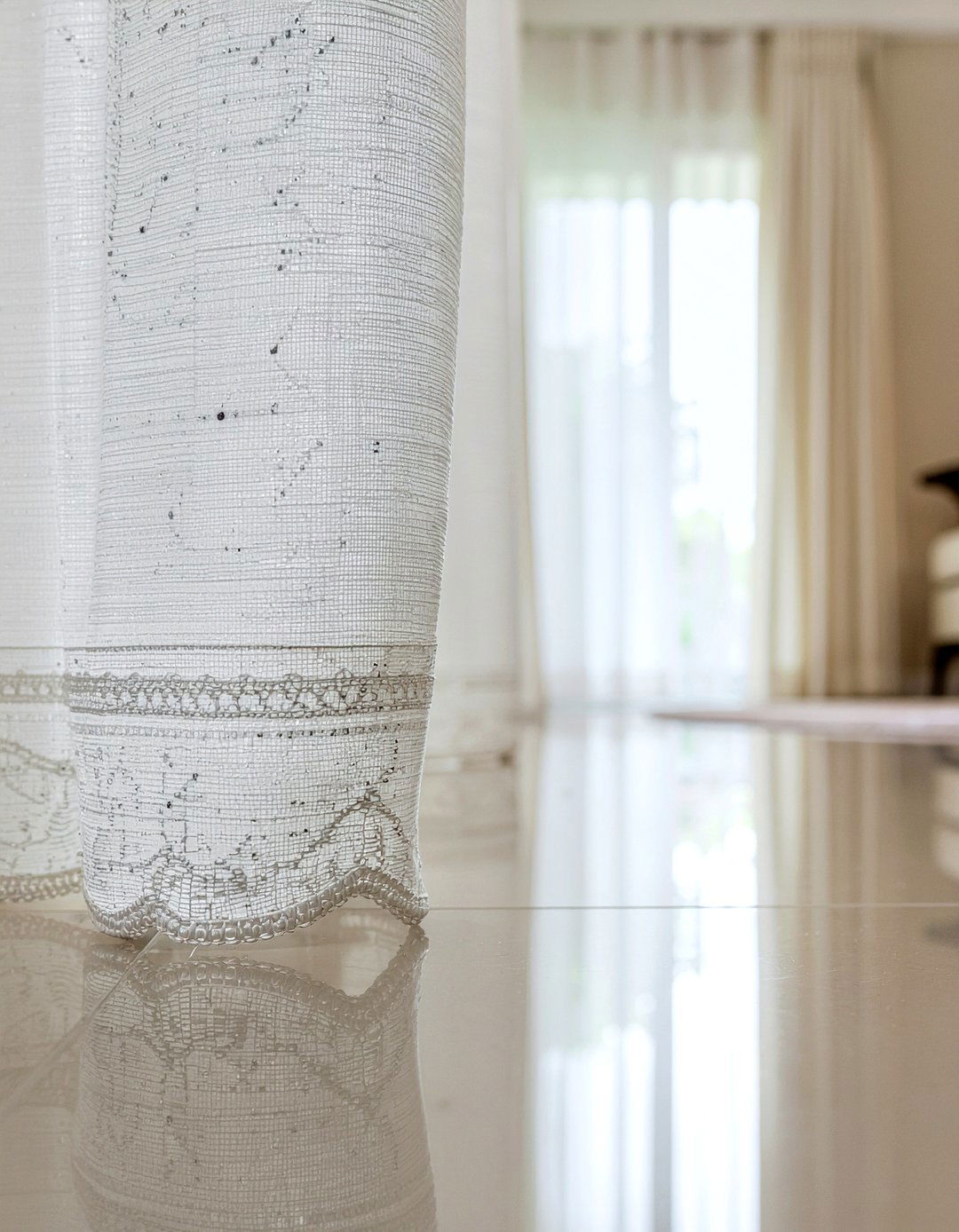 Scalloped Edge Sheer Curtains - 30 living room sheer curtains