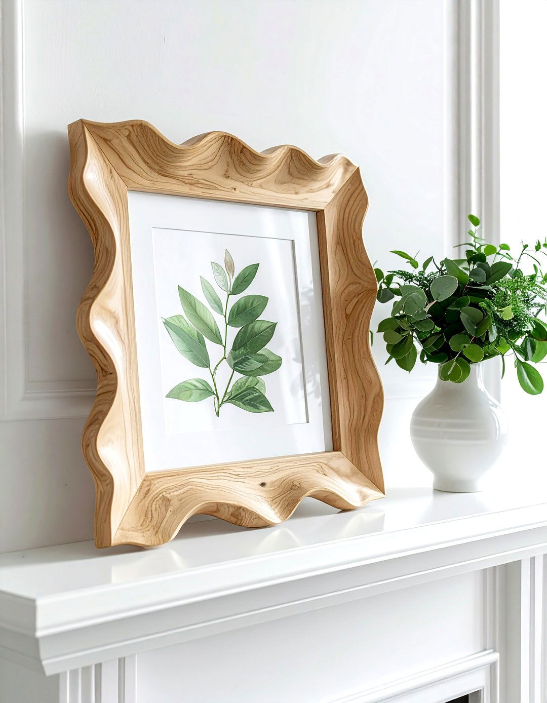 Scalloped Picture Frame - 30 TJ Maxx decor ideas
