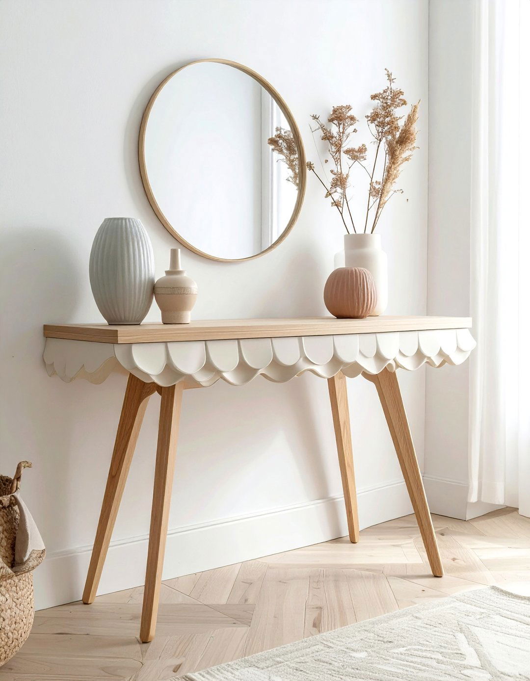 Scalloped edge furniture - 30 on-trend decor ideas