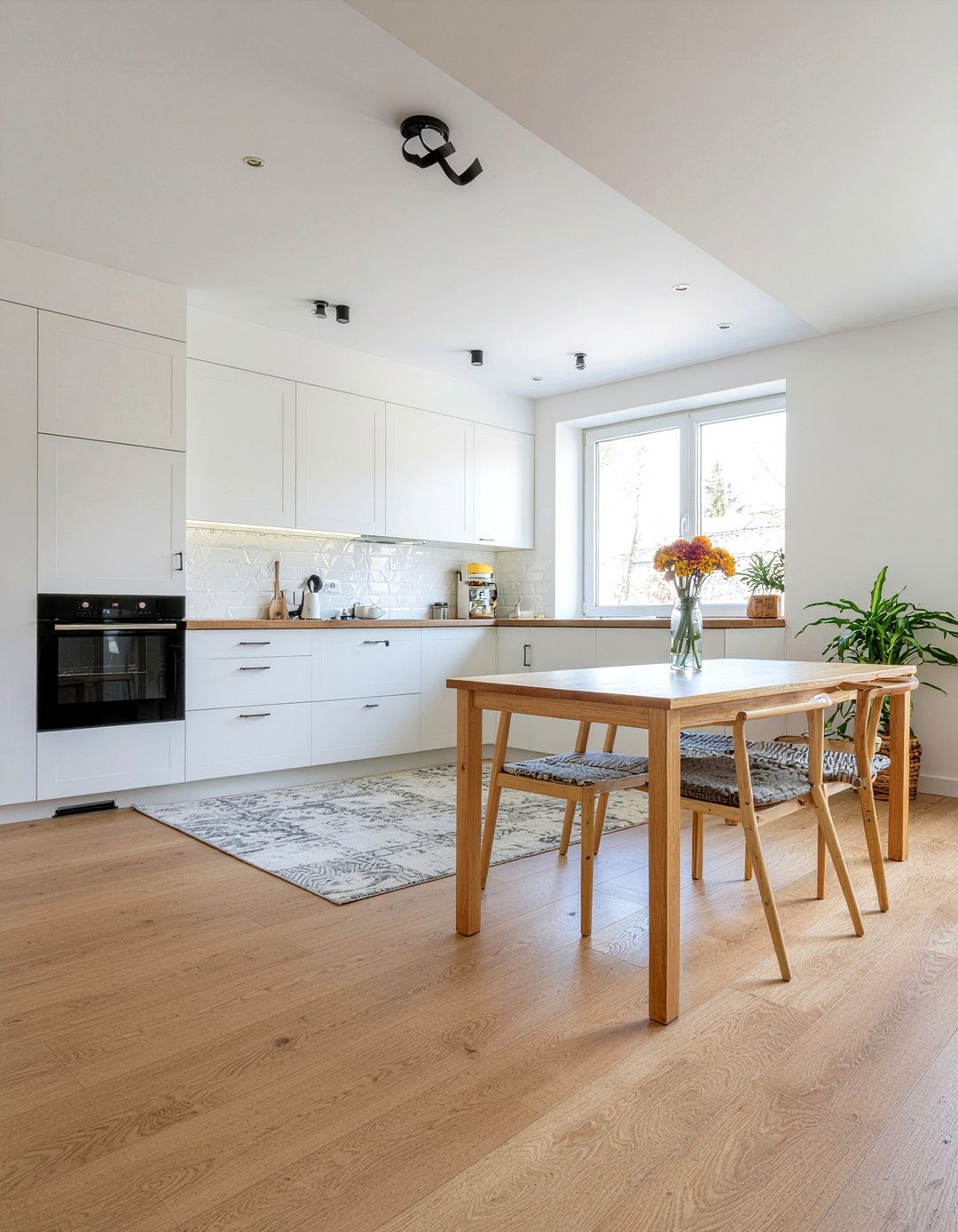 Scandi Style Laminate Kitchen - 30 laminate floor kitchen ideas