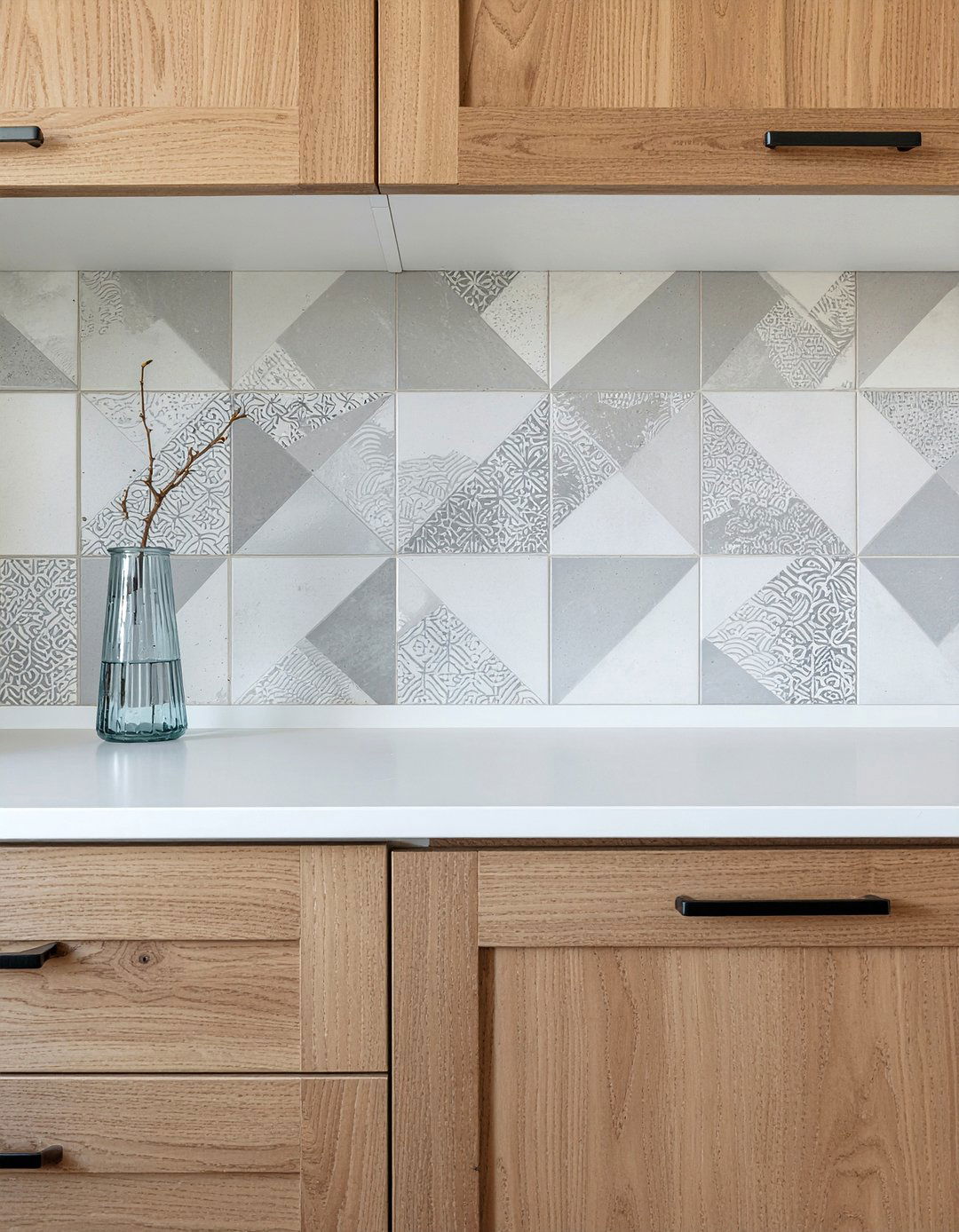 Scandi style encaustic tile - 30 encaustic tile kitchen backsplash ideas