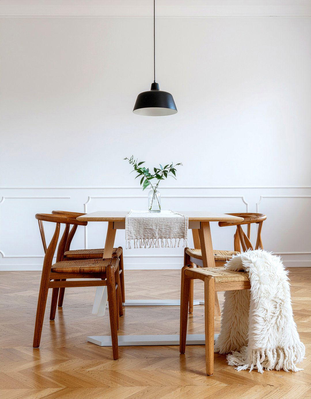 Scandinavian Design - 30 Dallas dining room ideas