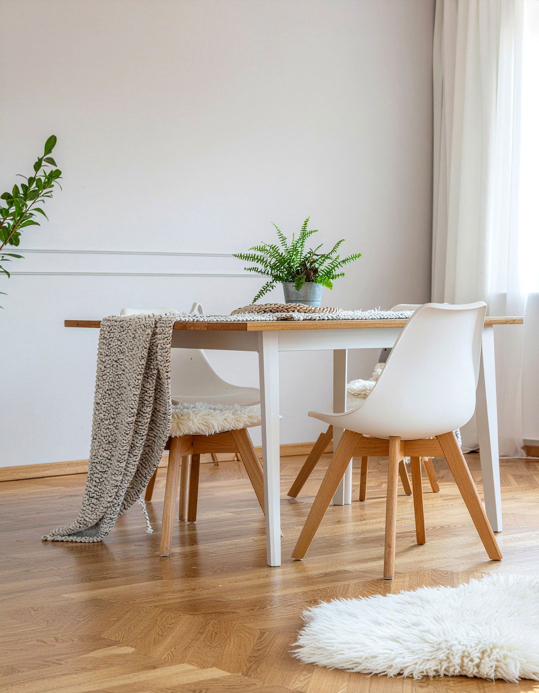 Scandinavian Dining - 30 eye-catching dining room ideas