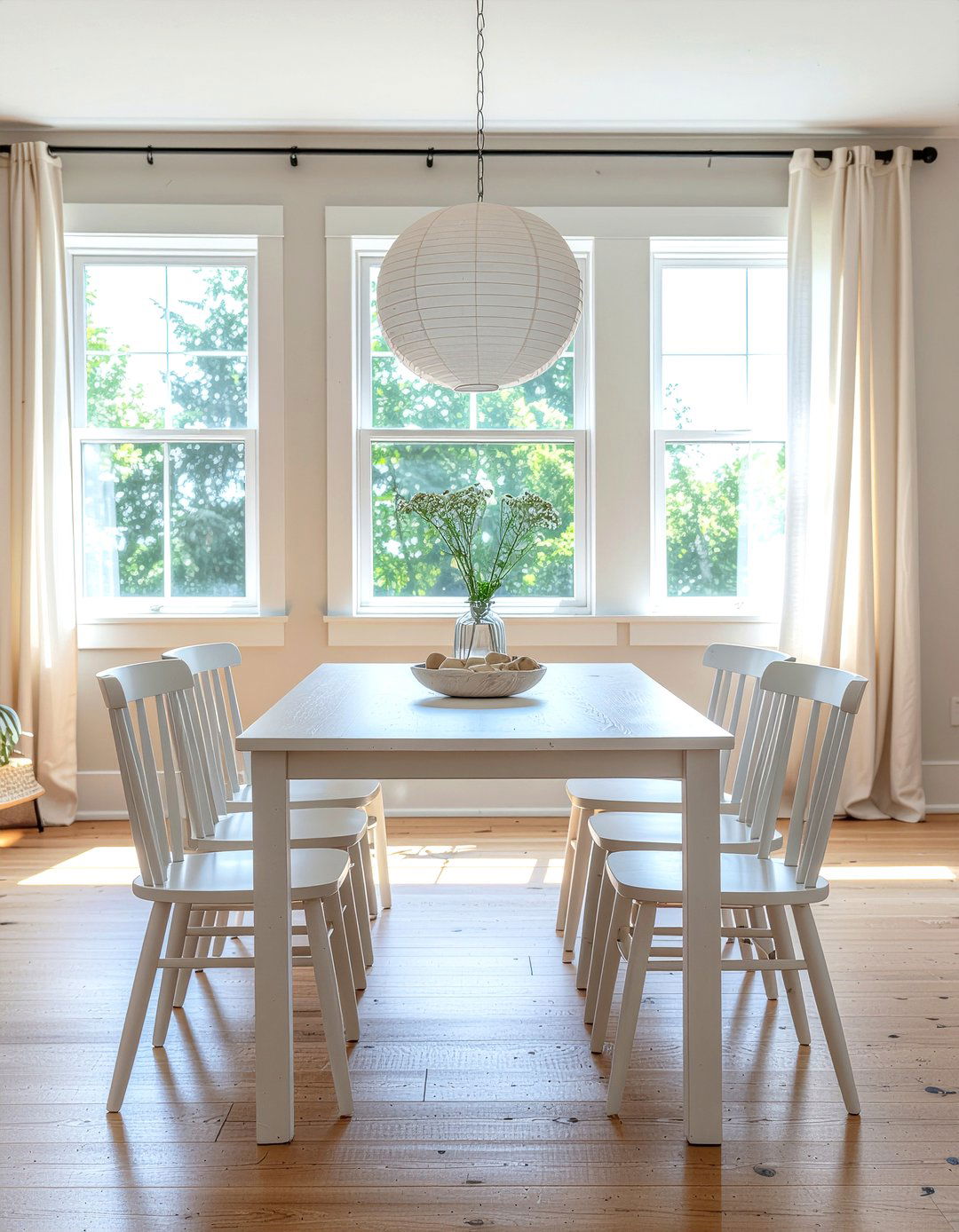 Scandinavian Dining Room - 30 dining room seating for 6 ideas