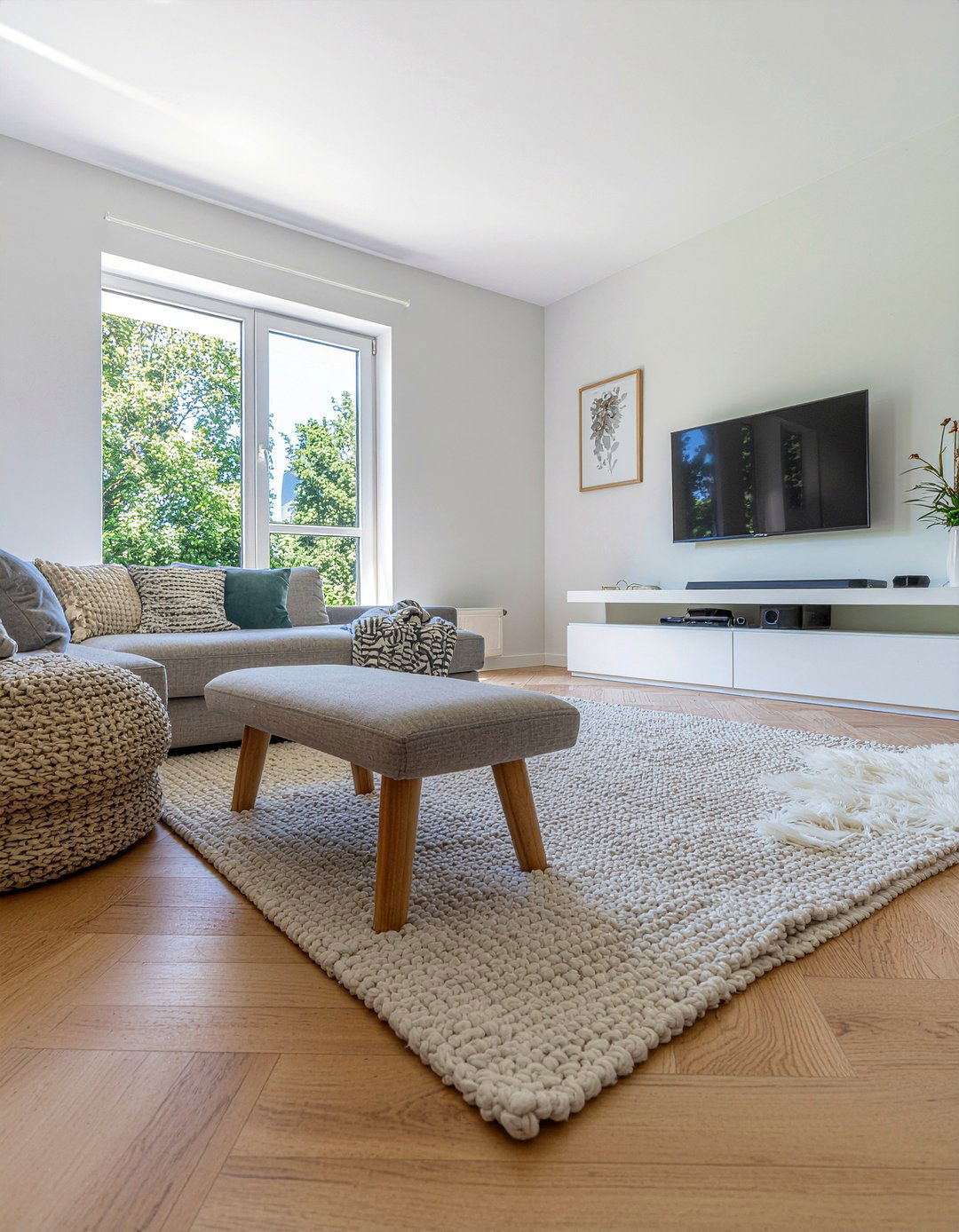 Scandinavian TV Bench - 30 living room entertainment center ideas