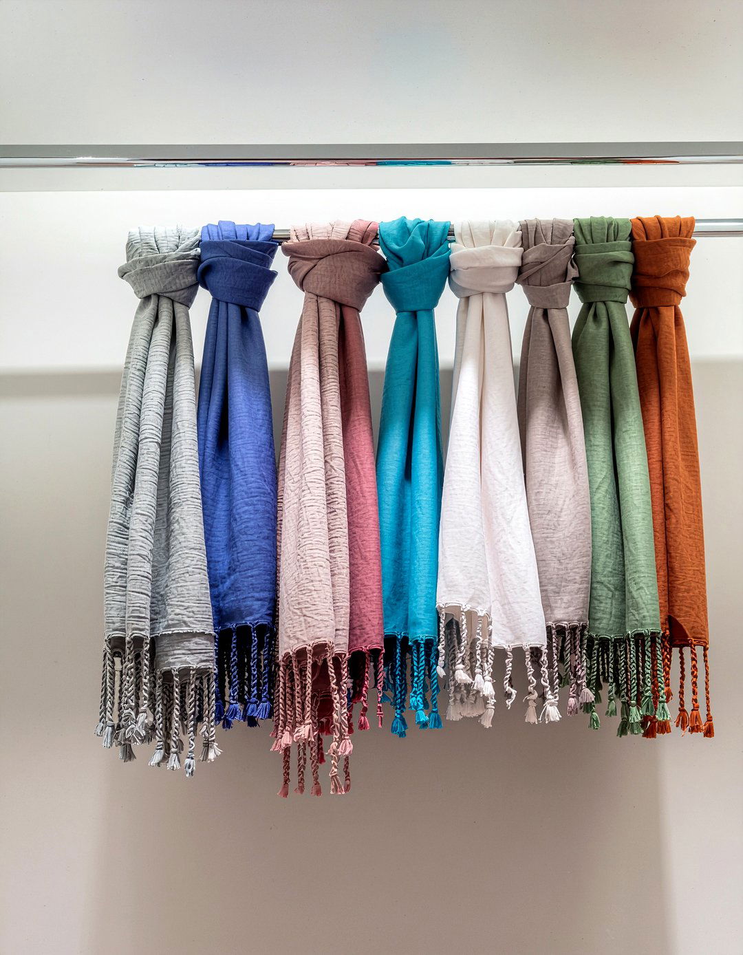 Scarf hanger - 30 bedroom scarf storage ideas