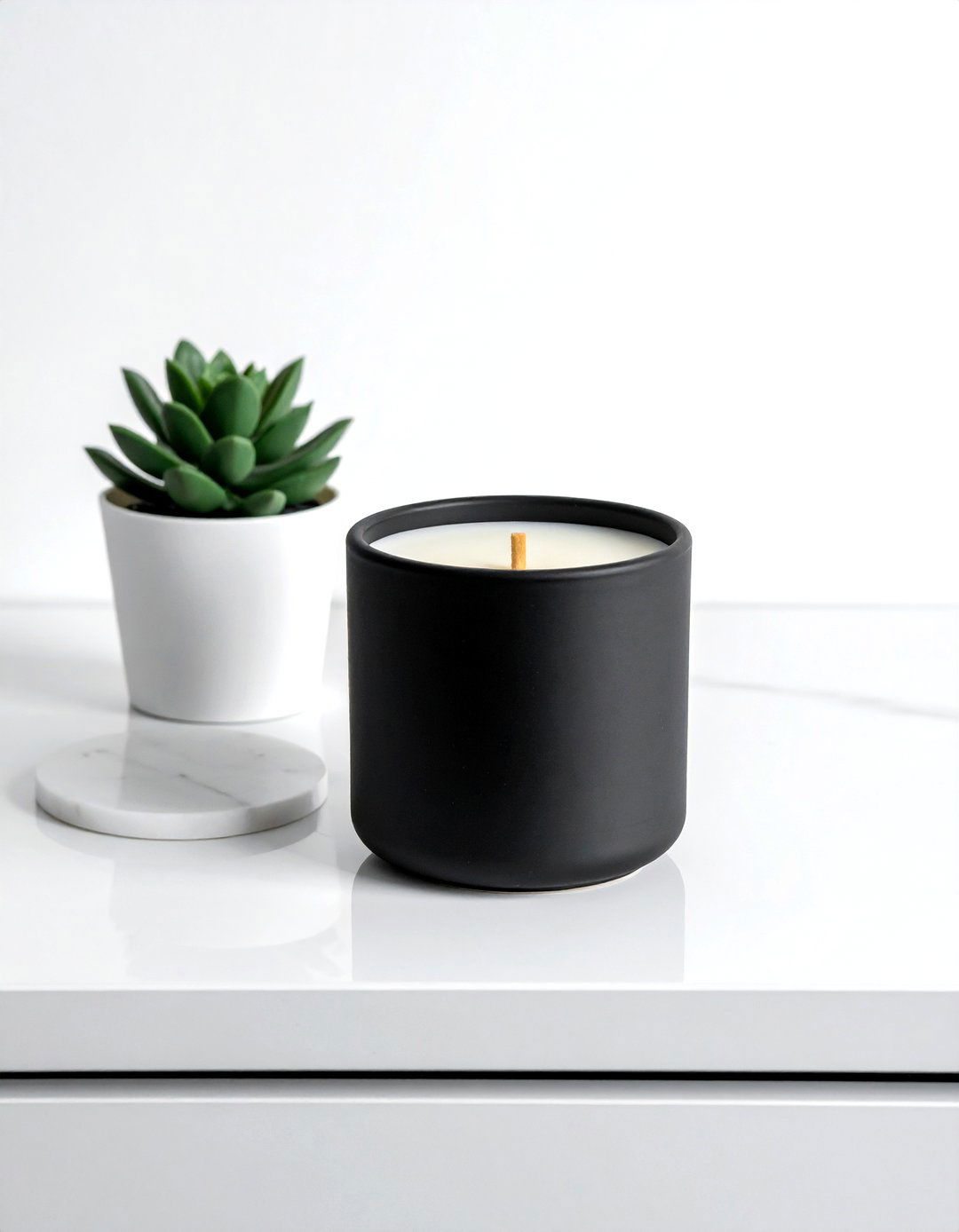 Scented Soy Candle - 30 dresser top styling ideas