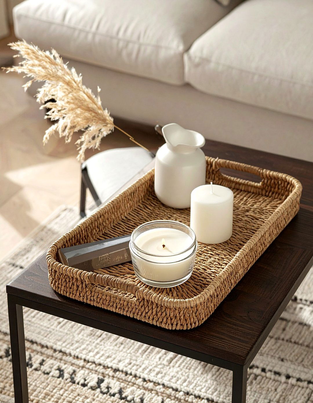 Seagrass tray coffee table - 30 seagrass decor ideas