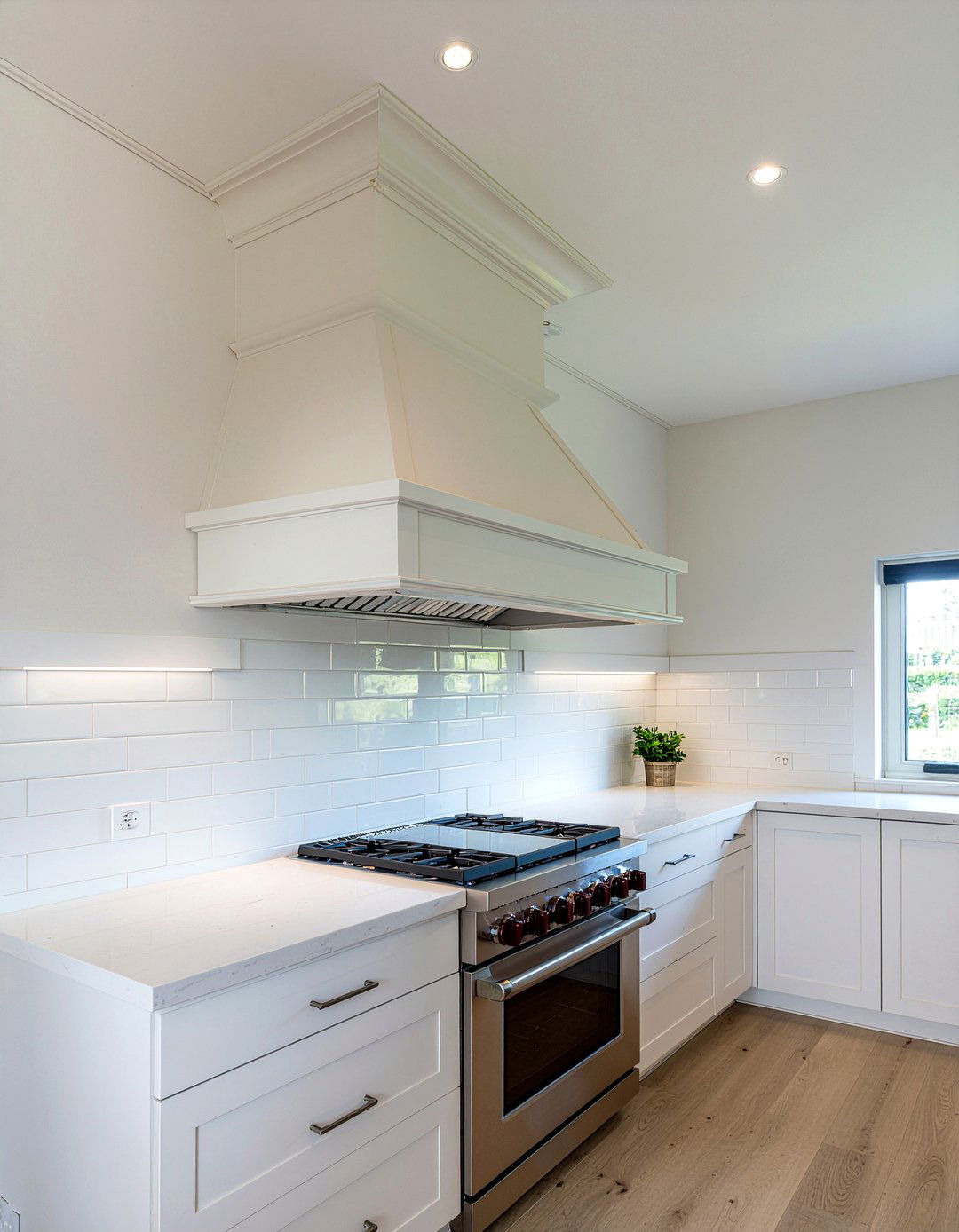Seamless Plaster Range Hood - 30 plaster hood kitchen ideas
