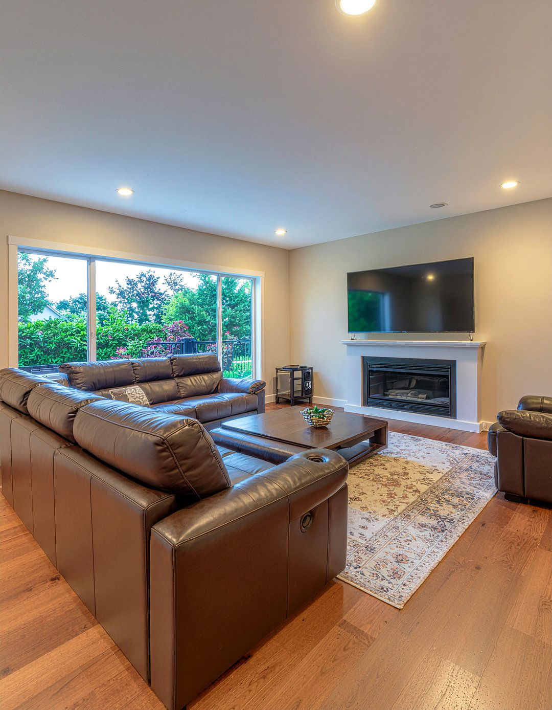 30 Best Living Room Sectional Layout Ideas to Maximize Space