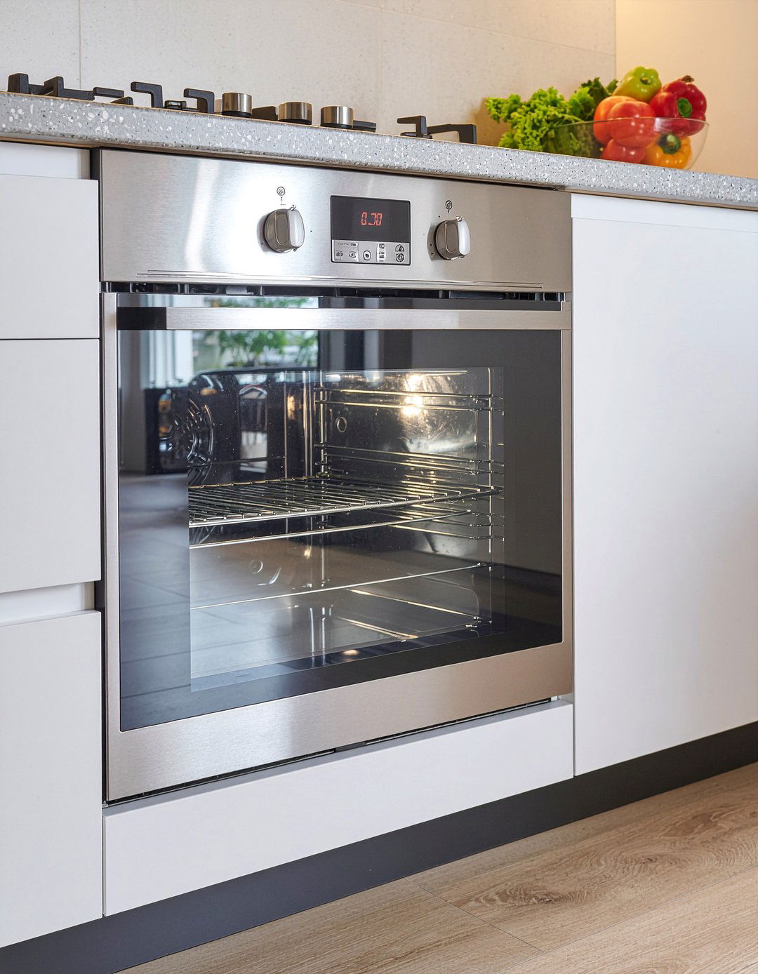 Self Cleaning Oven - 30 easy-clean kitchen ideas