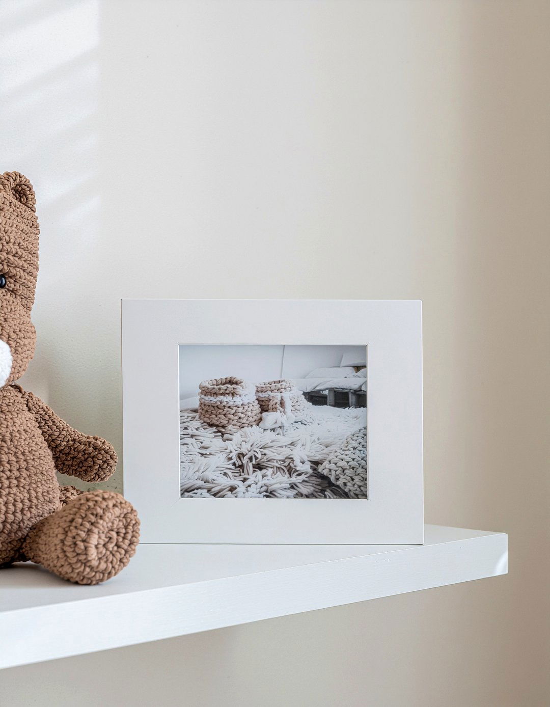 Shadow Box Photo Display - 30 bedroom family photo ideas