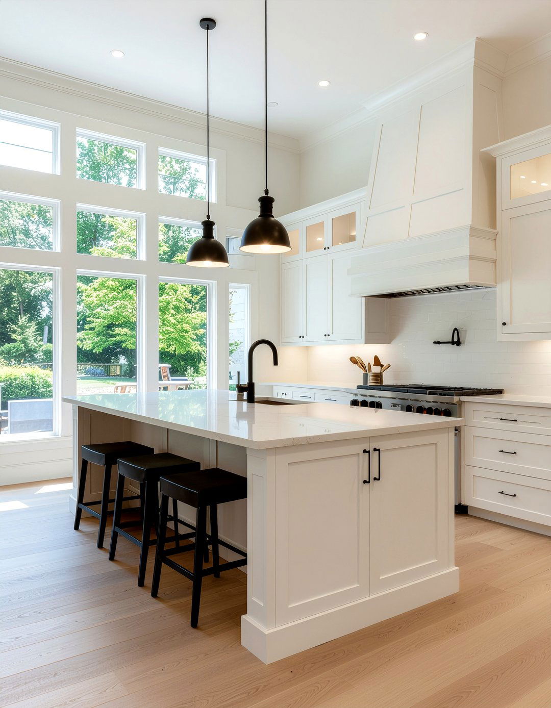 Shaker style cream kitchen - 30 warm cream kitchen ideas