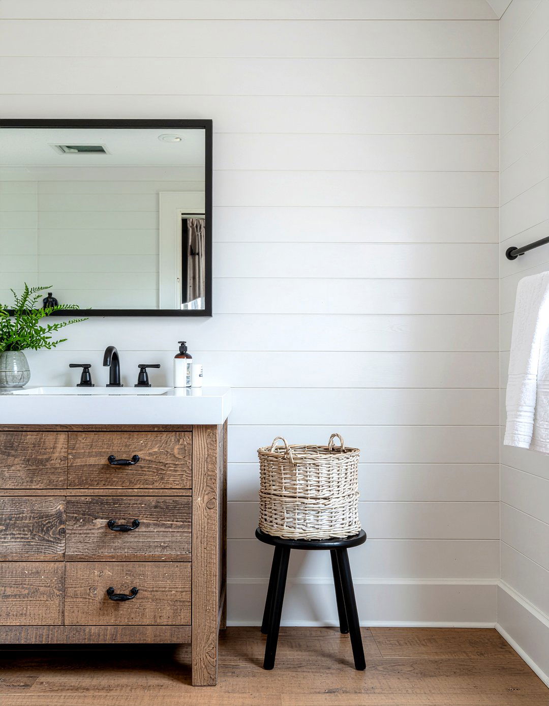 Shiplap Wall Covering - 30 bathroom character ideas