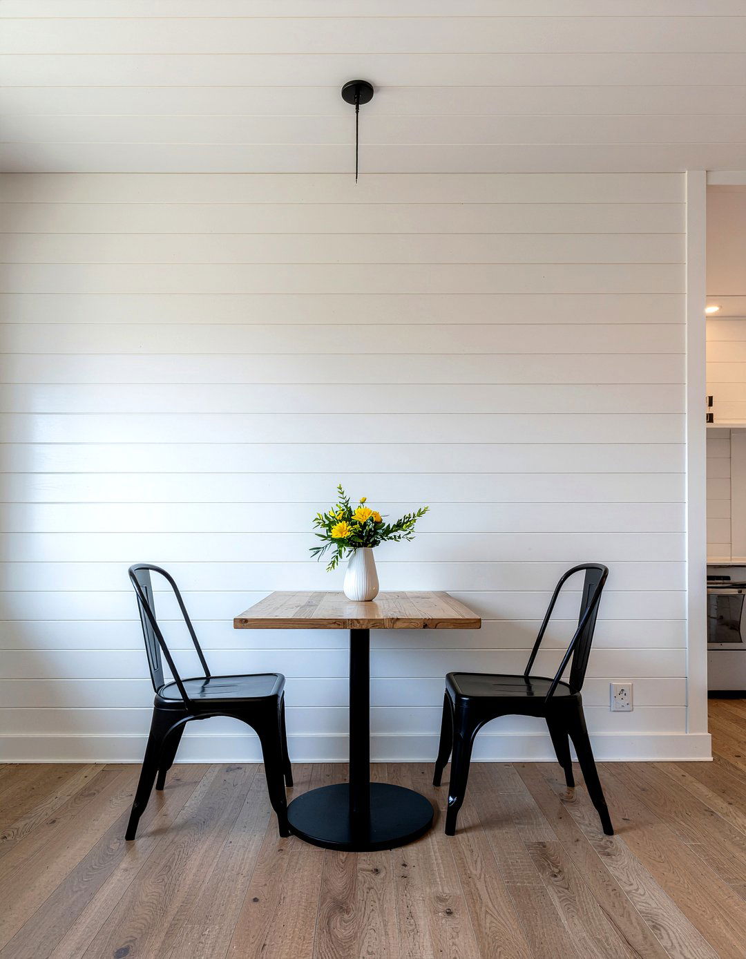 Shiplap wall paneling - 30 countryside dining room ideas