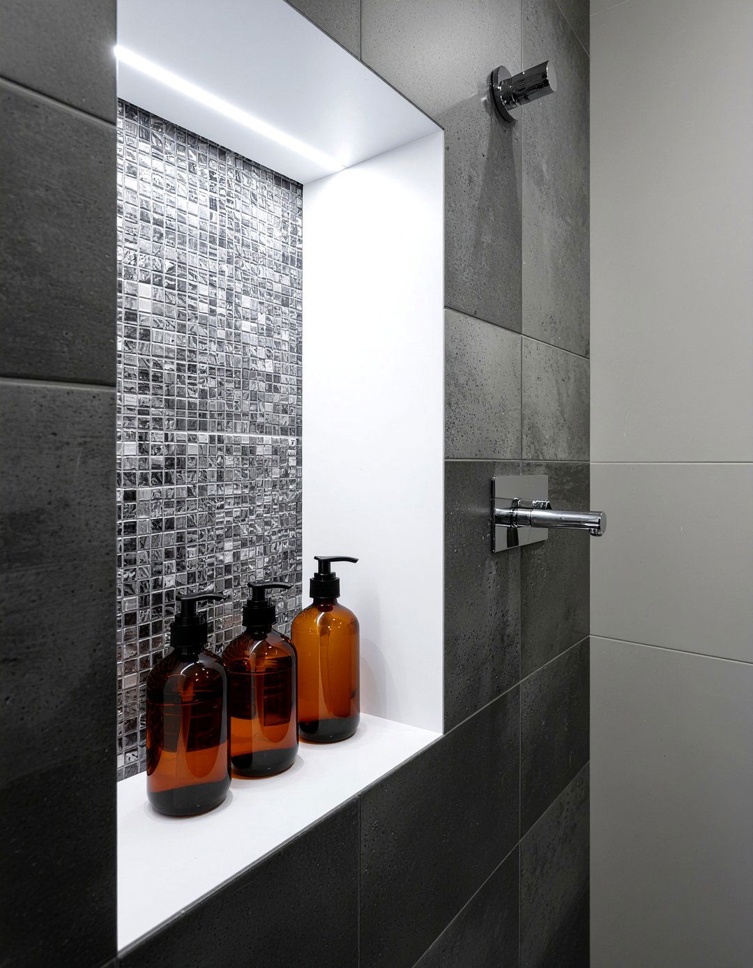 Shower niche lighting - 30 bathroom LED lighting ideas