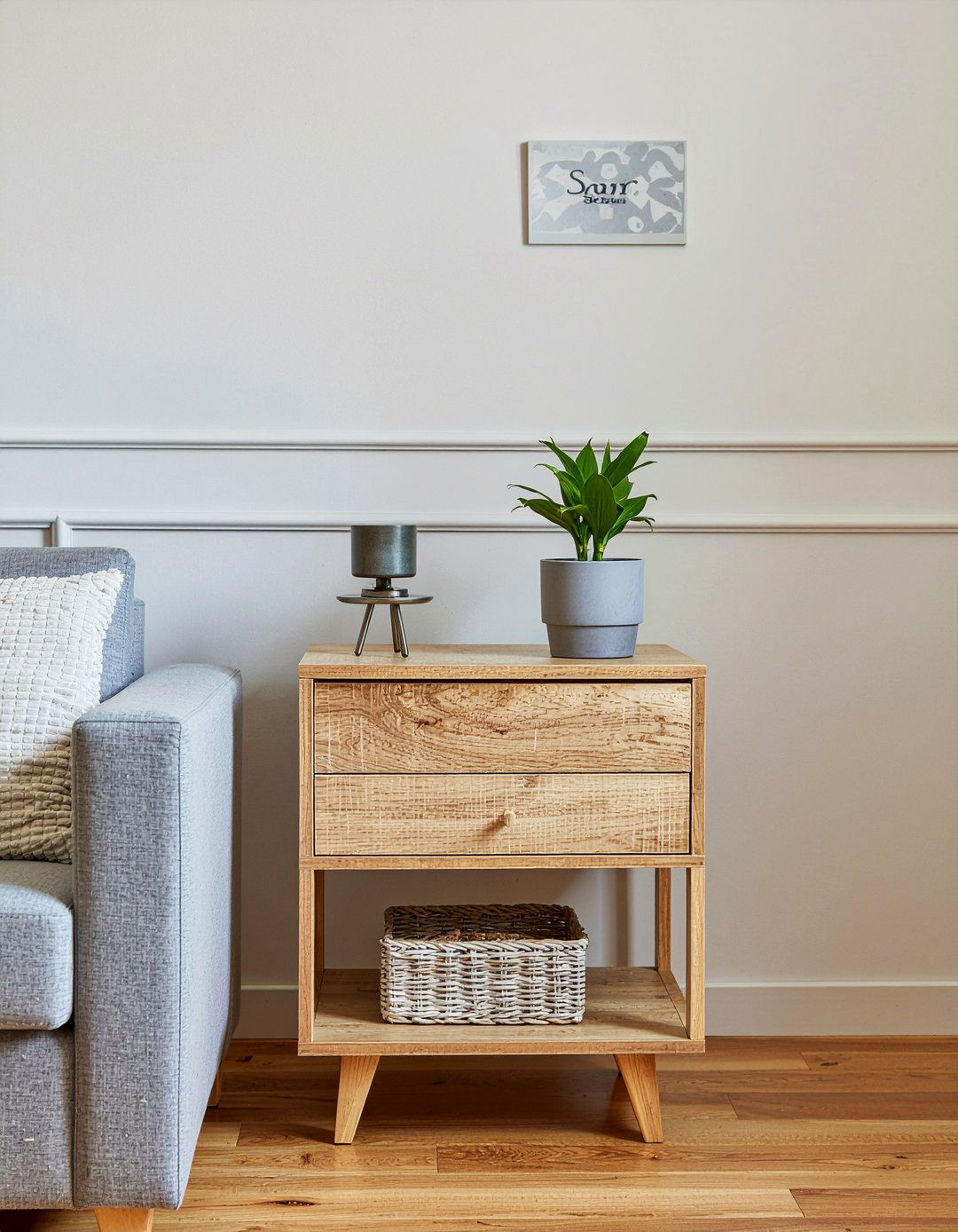 Side table storage - 30 senior friendly living room ideas