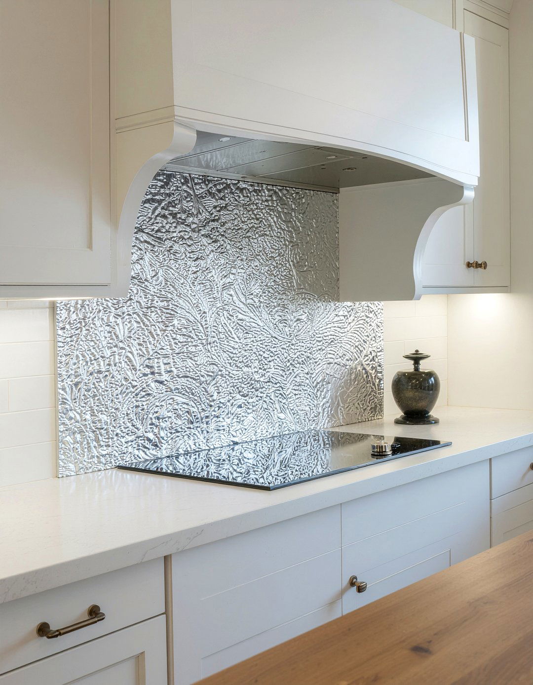 Silver Leaf Mirror Backsplash - 30 mirror backsplash kitchen ideas