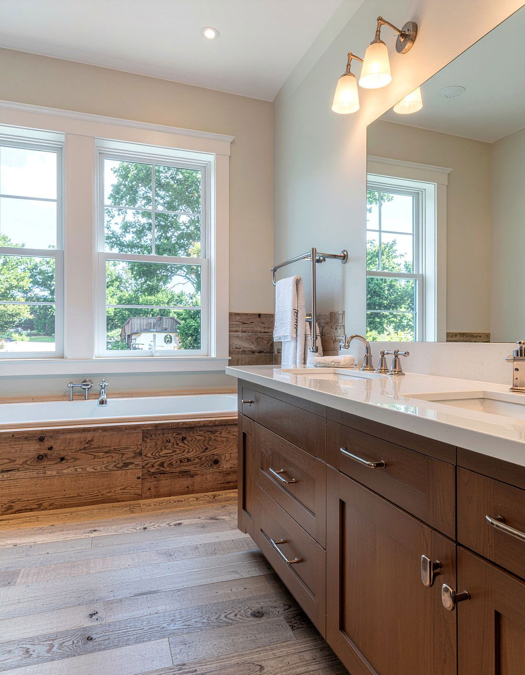 Silver and bronze - 30 mixed metal bathroom ideas