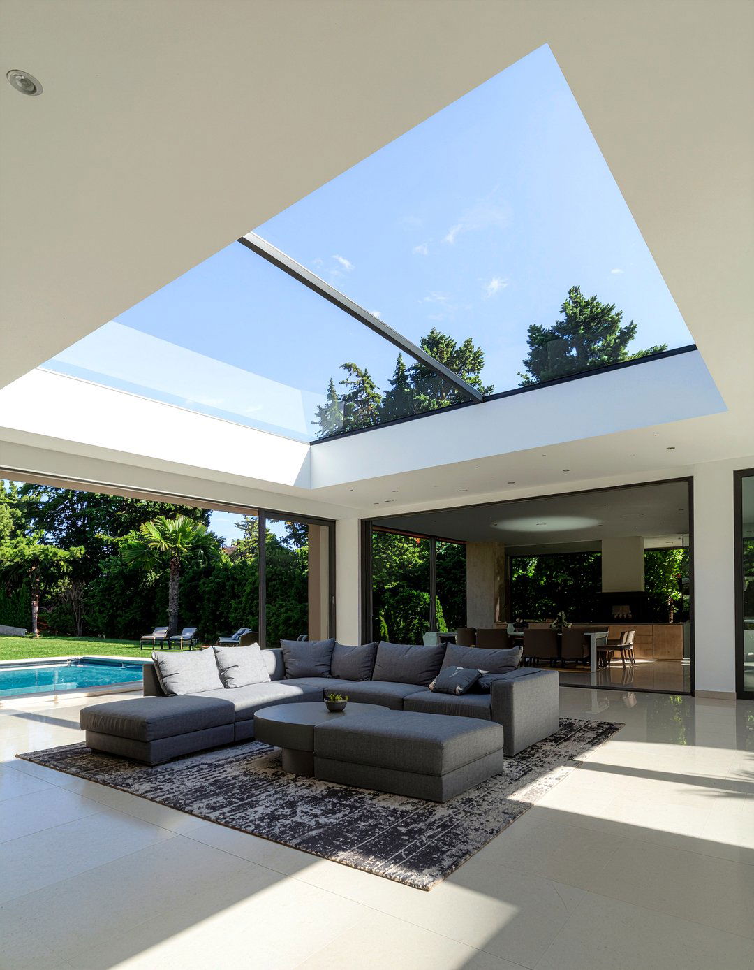 Skylight living room - 30 double height living room ideas