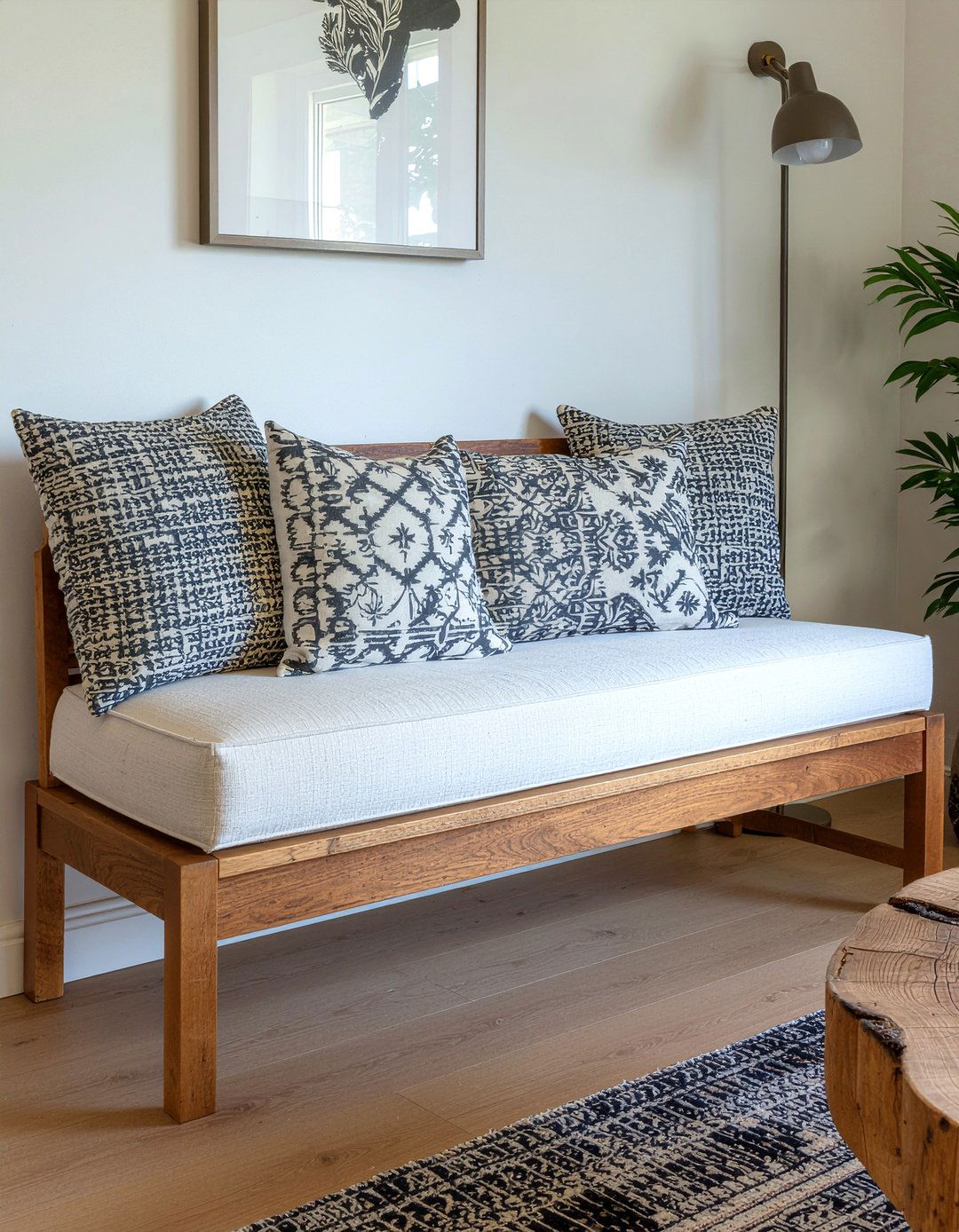 Slat Back Wooden Settee - 30 living room rustic furniture ideas