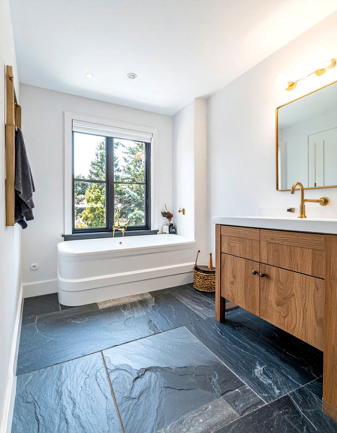 Slate Floor Bathroom - 30 earthy bathroom ideas