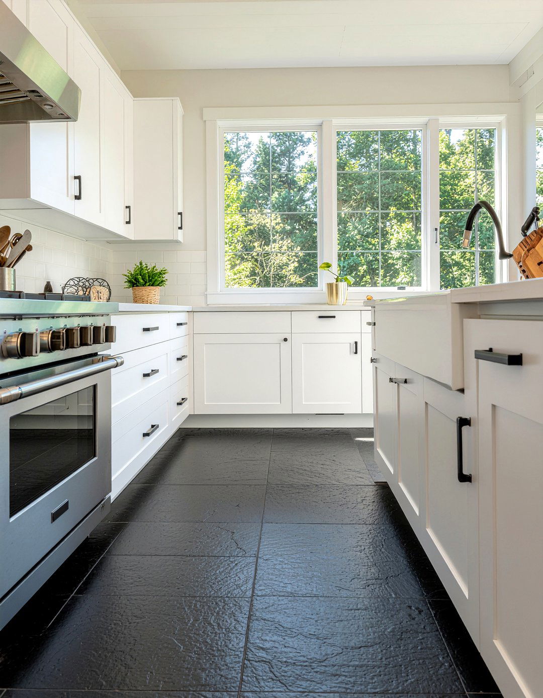 Slate Floor White Cabinets - 30 slate floor kitchen ideas