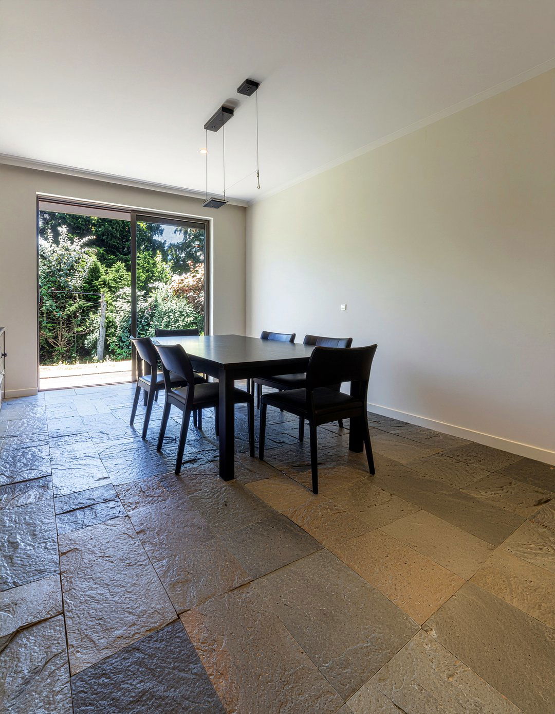 Slate Tile Flooring - 30 prairie dining room ideas