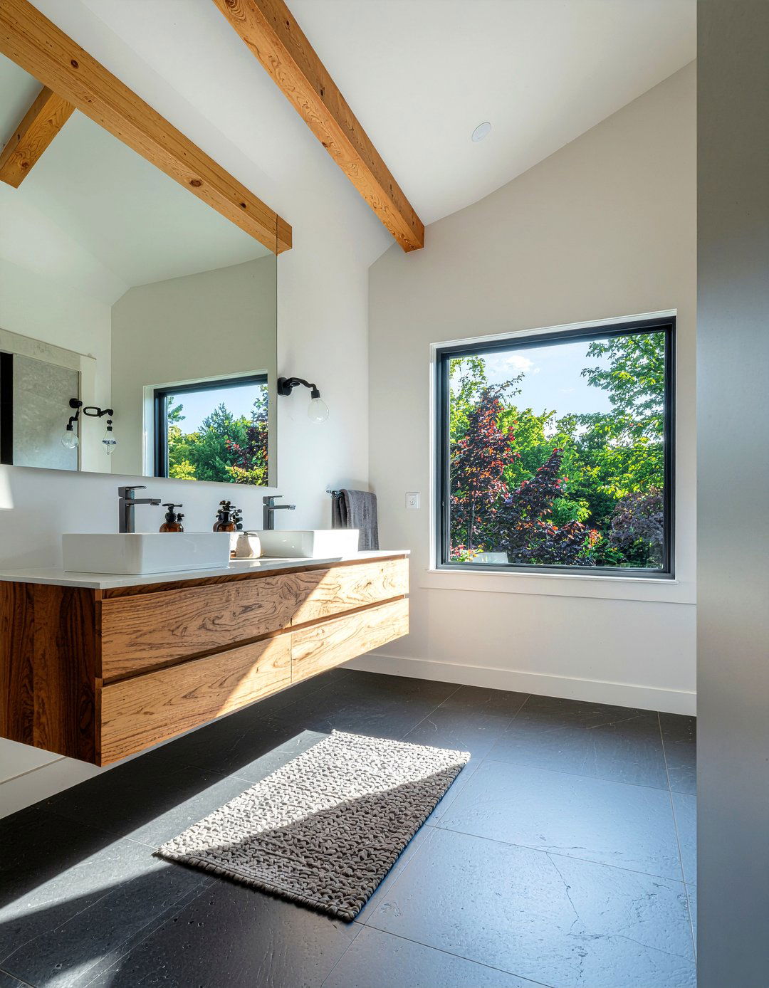 Slate and wood bathroom - 30 slate tile bathroom ideas