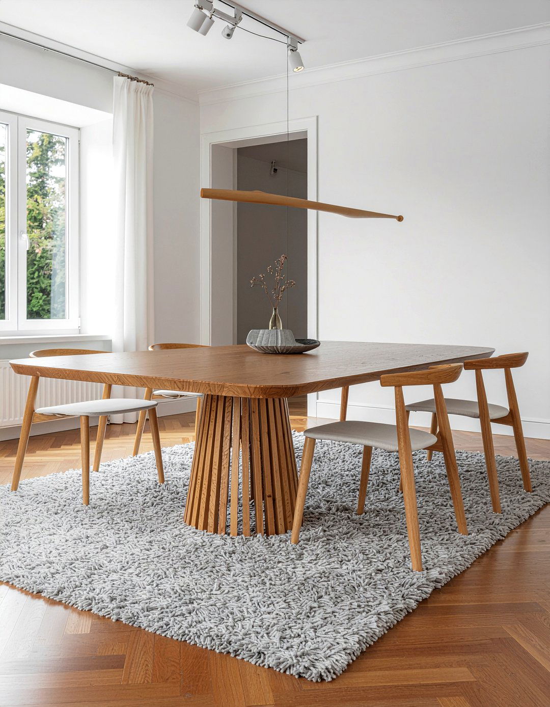 Slatted base oak table - 30 oak dining table ideas