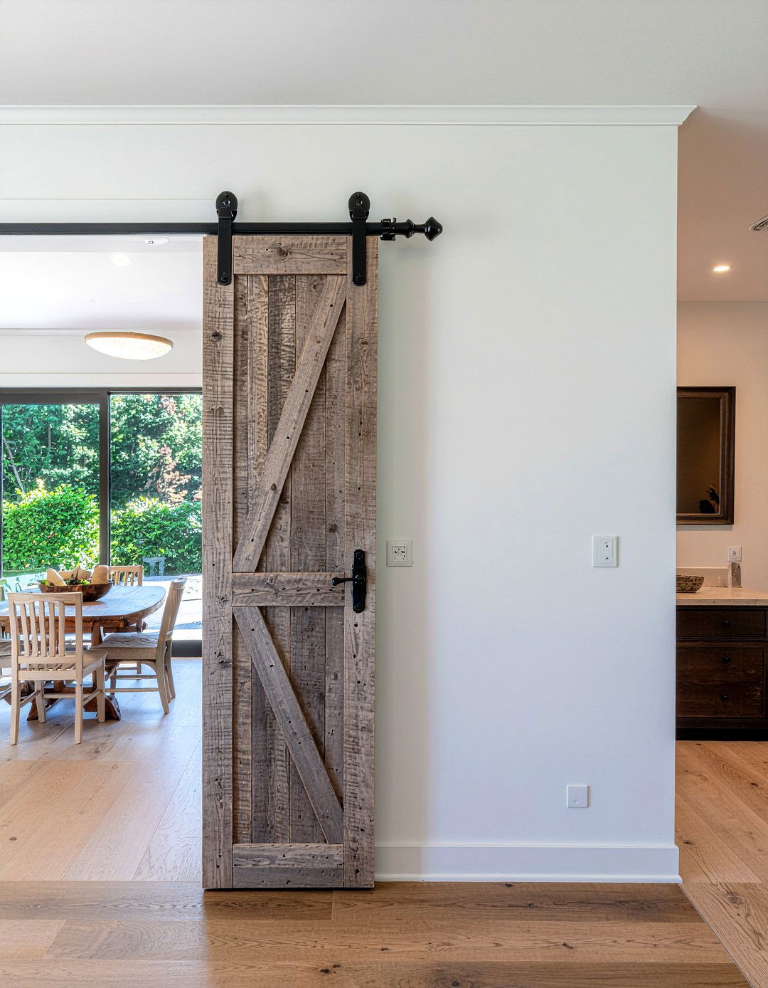 Sliding Barn Door - 30 country dining room ideas