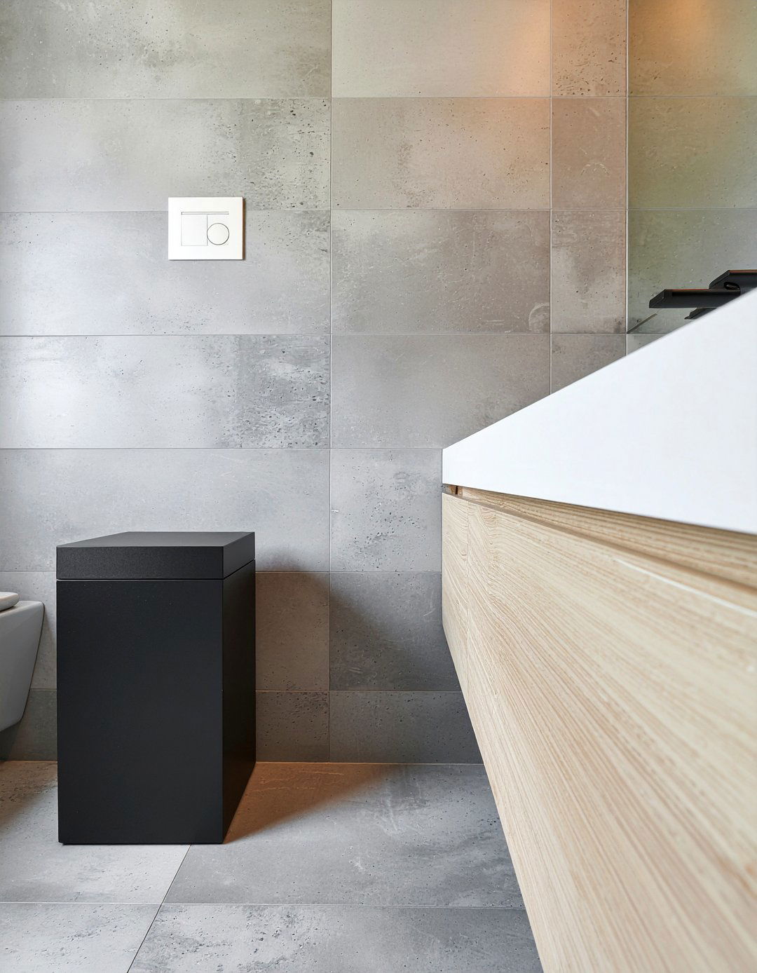 Slim Matte Black Trash Can - 30 bathroom trash can ideas