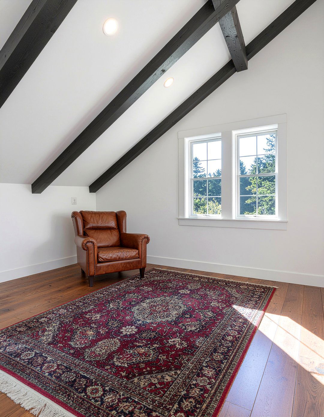 Sloped ceiling exposed beams - 30 sloped ceiling living room ideas