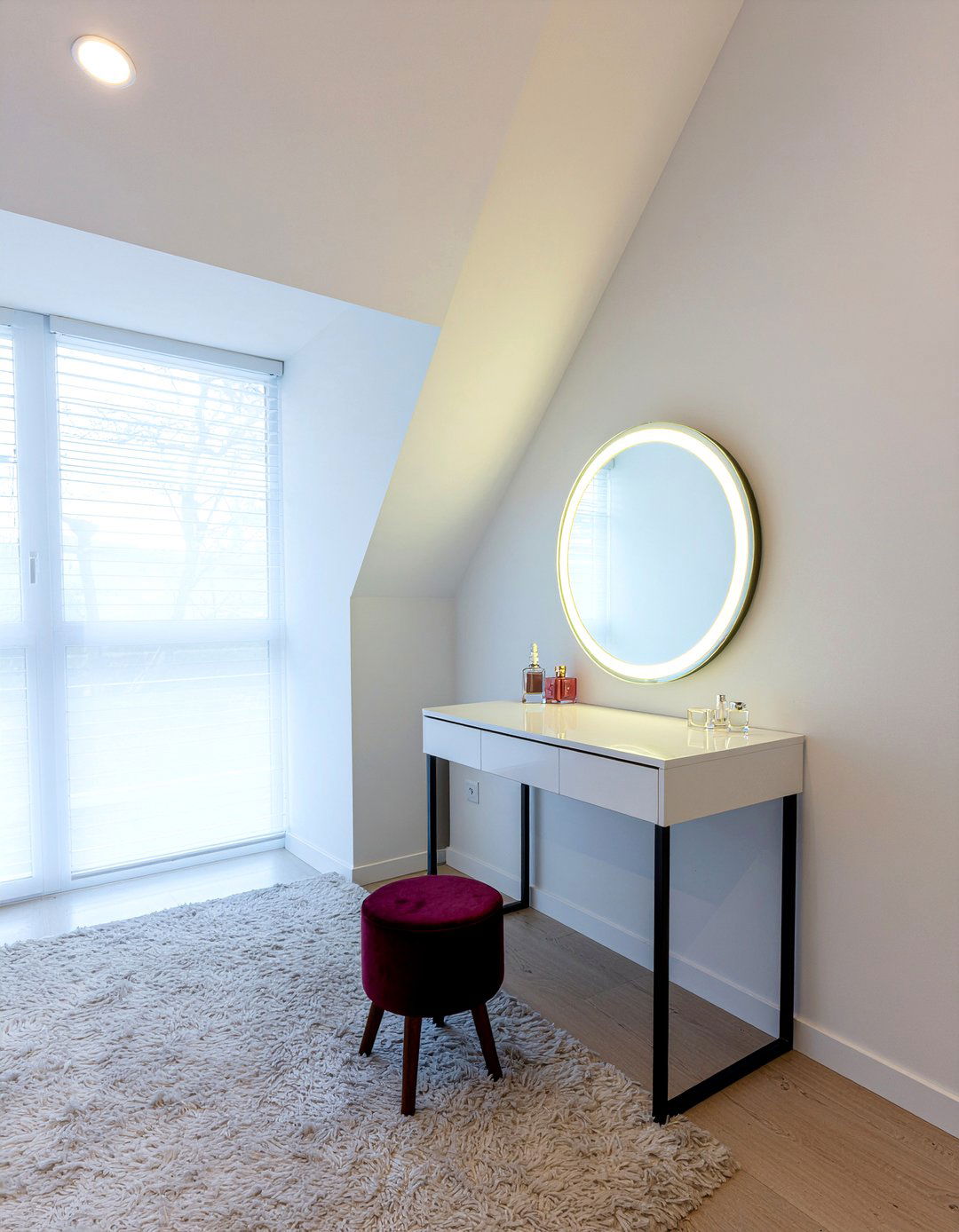 Sloped ceiling vanity area - 30 sloped ceiling bedroom ideas