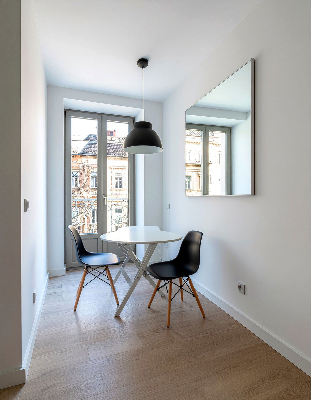 Small Apartment Dining - 30 dining room layout ideas