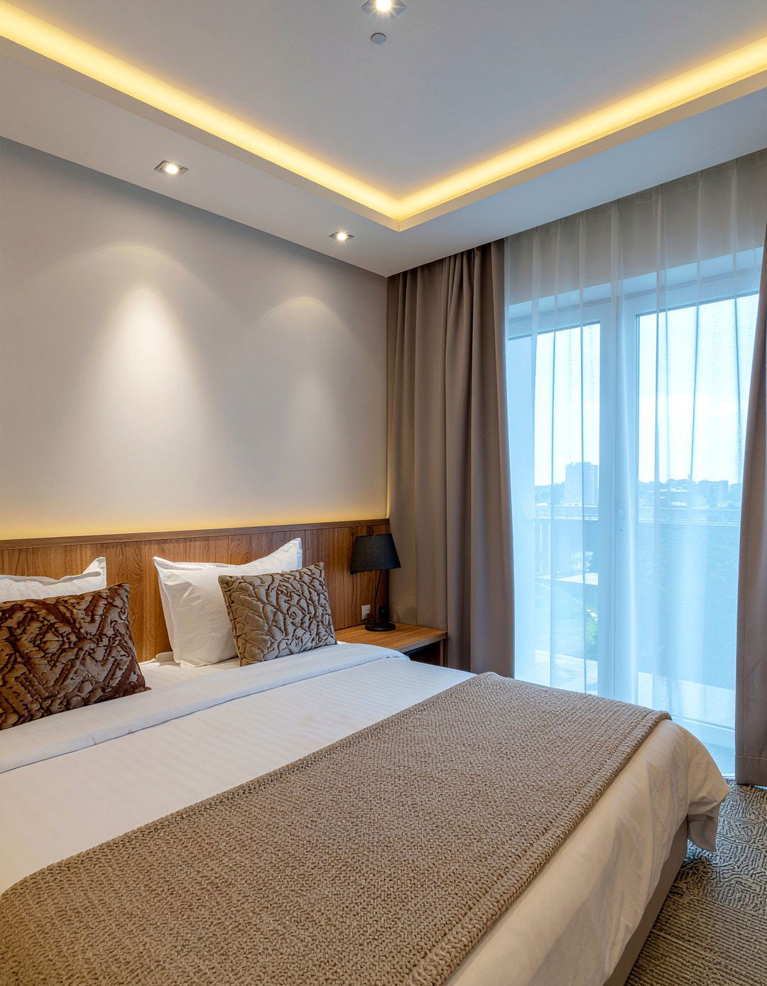 Small Aperture Recessed Lighting Bedroom - 30 bedroom recessed lighting ideas